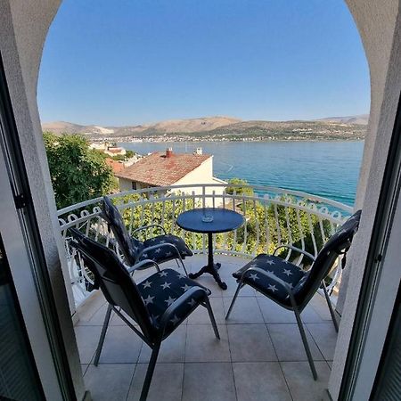 Apartment Matej Trogir Exteriör bild