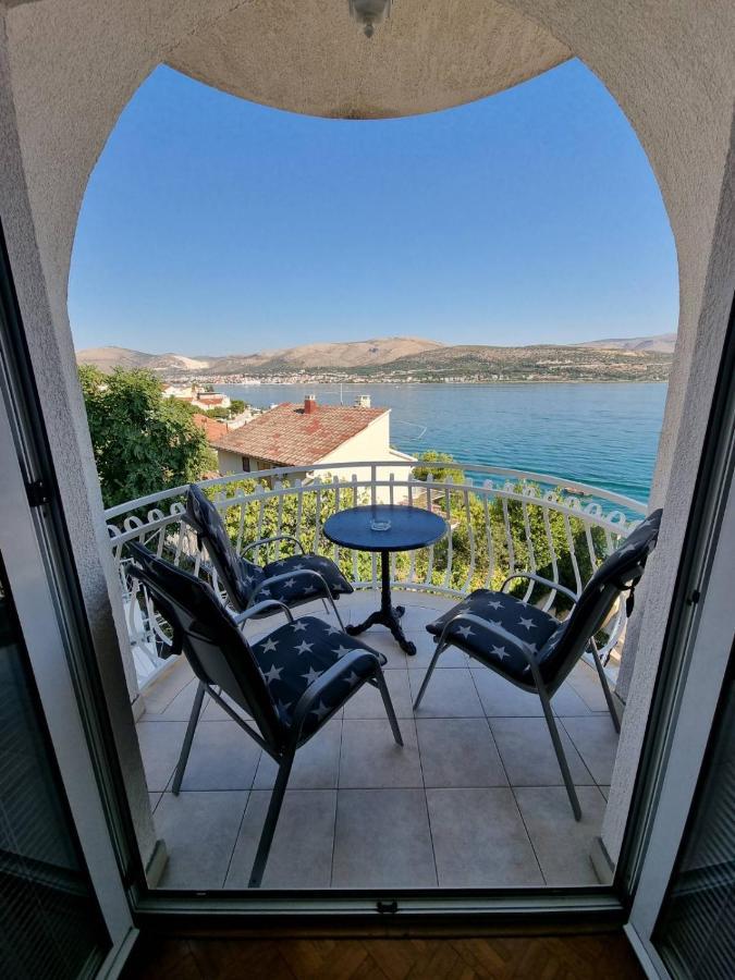 Apartment Matej Trogir Exteriör bild