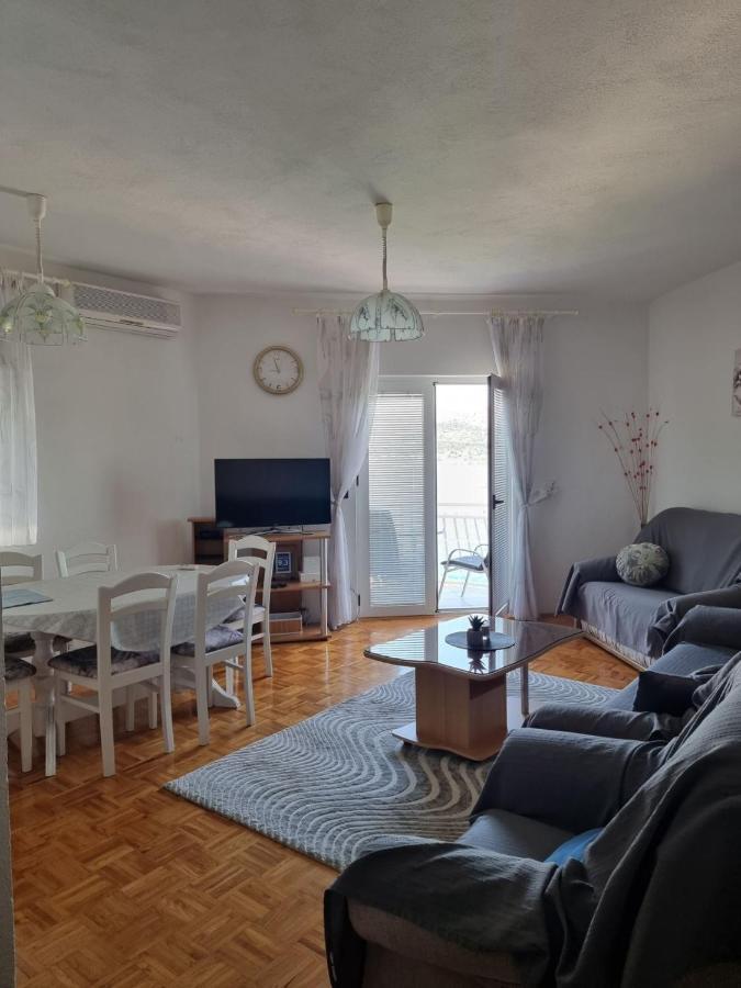 Apartment Matej Trogir Exteriör bild