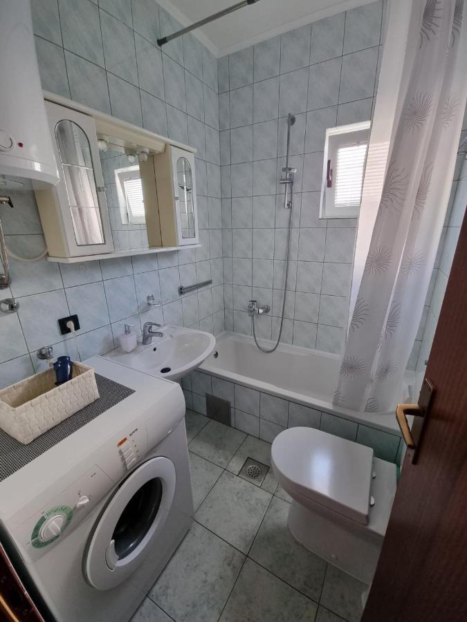 Apartment Matej Trogir Exteriör bild