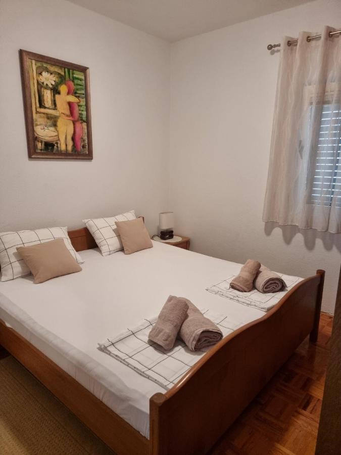 Apartment Matej Trogir Exteriör bild